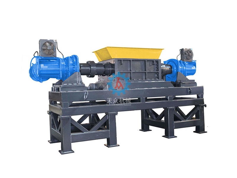 1200型全新雙軸撕碎機(jī).jpg